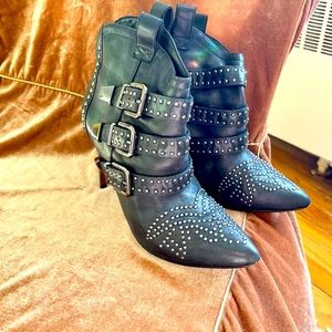SCHUTZ sz 8 beautiful black studded cowboy booties
